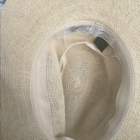 David and Young Tan Hat with Blue Tie-Dye Band - Picture 4 of 6